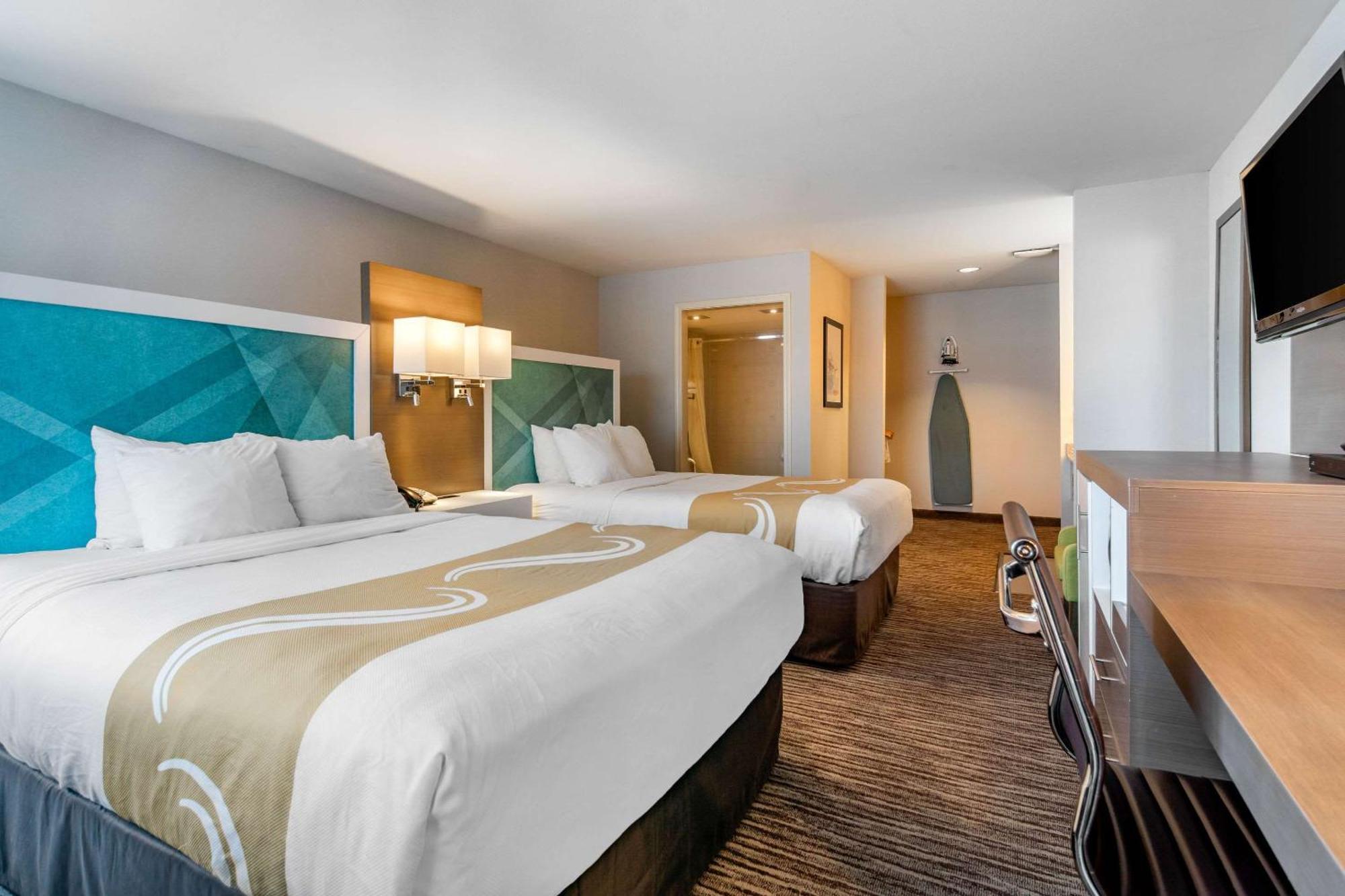 Quality Inn Камлупс Экстерьер фото