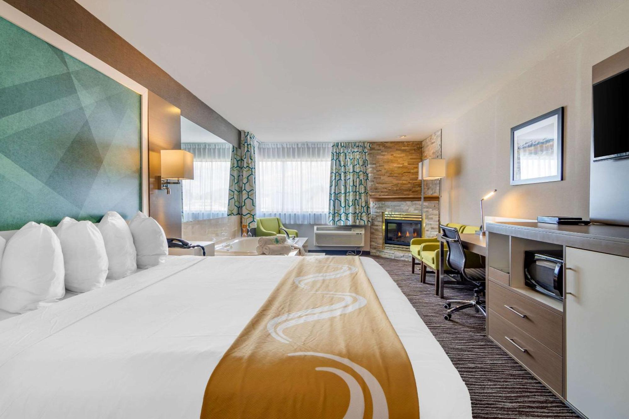Quality Inn Камлупс Экстерьер фото